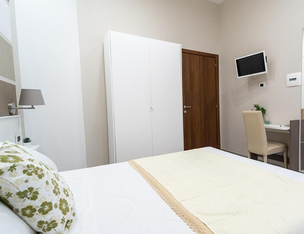 I 4 Diamanti di Napoli Bed & Breakfast Bagian luar foto